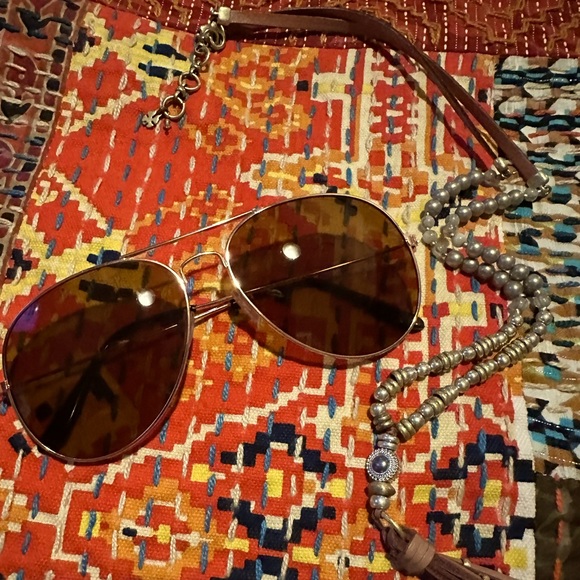 Aviator Amber Sunglasses 🕶️ - Picture 1 of 9